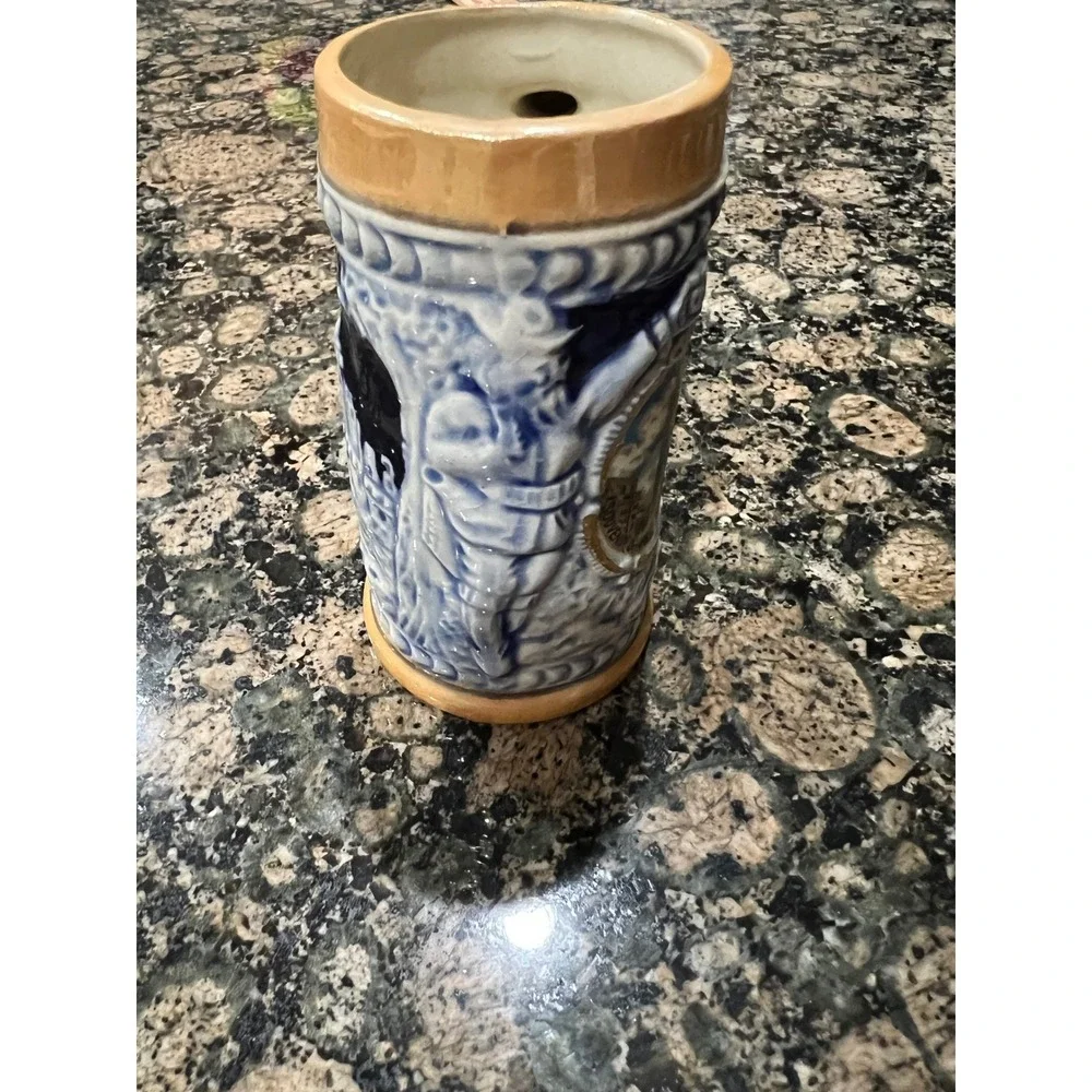 Vintage Elaro Montreal Quebec Canada Souvenir Beer Stein Ceramic Relief Mug